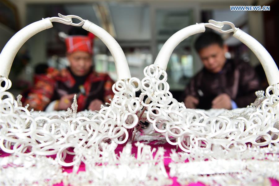 #CHINA-GUIZHOU-MIAO PEOPLE-SILVER JEWELRY (CN)