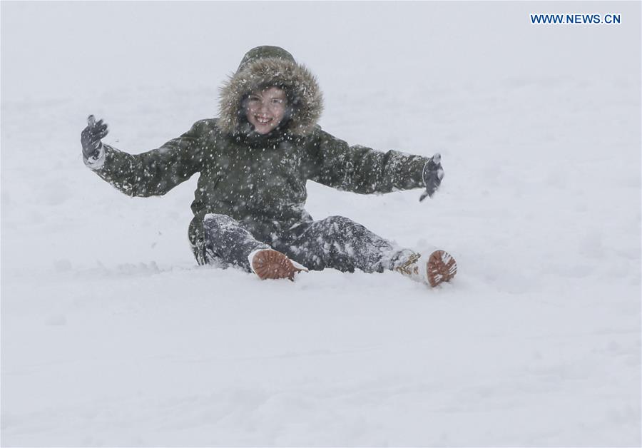 CANADA-VANCOUVER-WEATHRE-SNOW