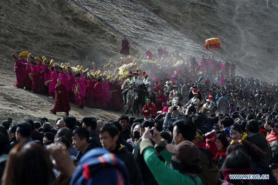 CHINA-GANSU-LABRANG MONASTERY-BUDDHIST RITUAL (CN)