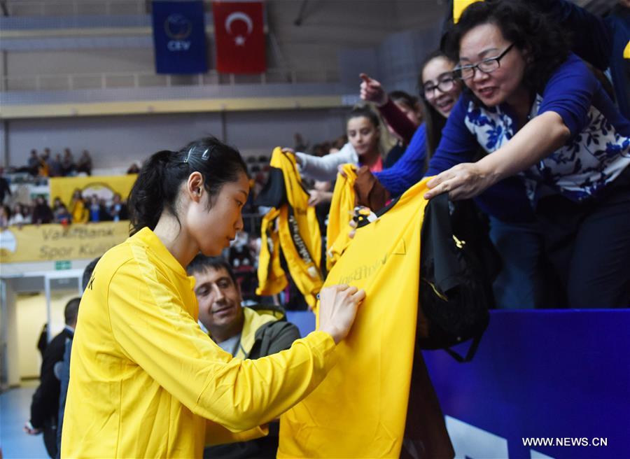 (SP)TURKEY-ANKARA-VOLLEYBALL-TURKISH SUPER CUP-VAKIFBANK VS ECZACIBASI