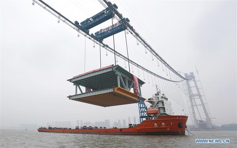 CHINA-HUBEI-WUHAN-SUSPENSION BRIDGE-CONSTRUCTION (CN)