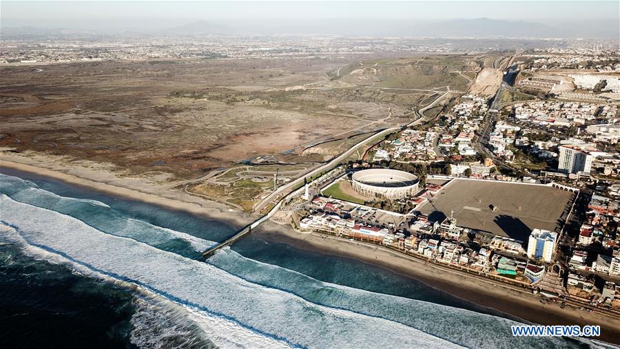 MEXICO-TIJUANA-MIGRATION-BORDER-U.S.