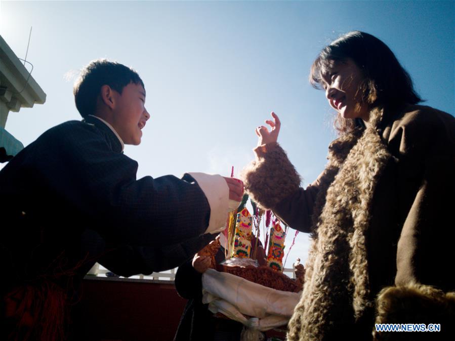 CHINA-TIBET-NEW YEAR-PRAYER FLAG (CN)