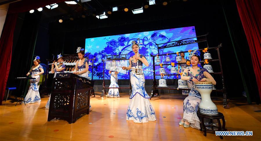 CHINA-JIANGXI-PORCELAIN MUSIC INSTRUMENT (CN)