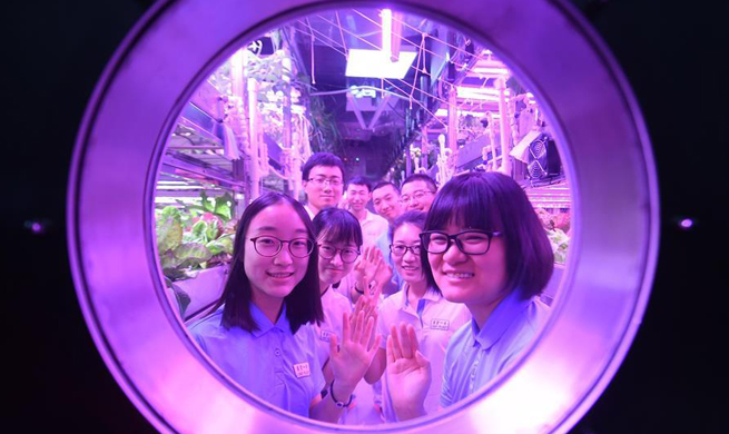 200 days on "moon": China life support lab breaks record