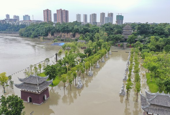 重庆潼南迎来过境洪水